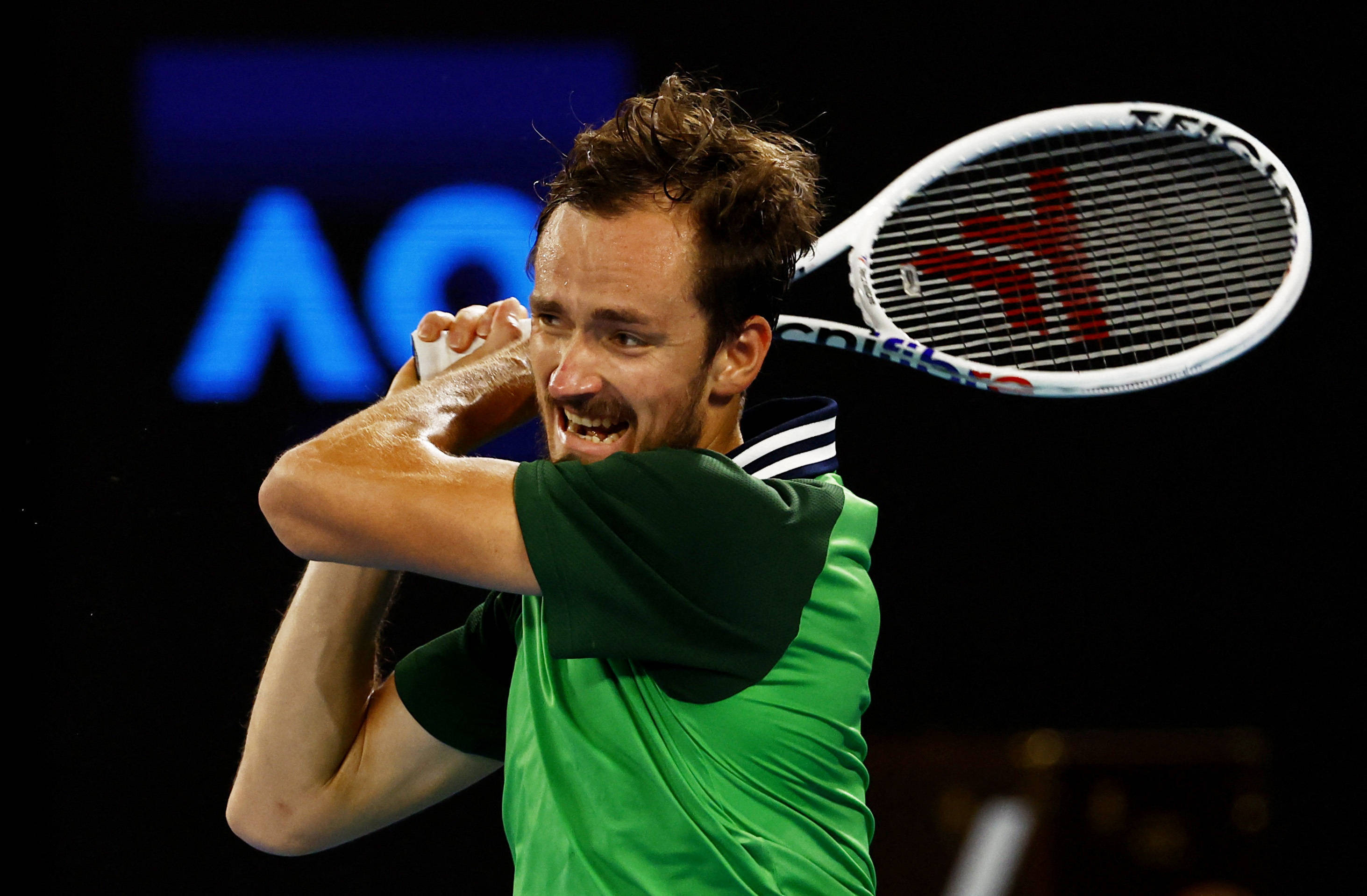 拉沃尔杯绝杀蒙特卡洛大师赛，梅德韦杰夫统治全场