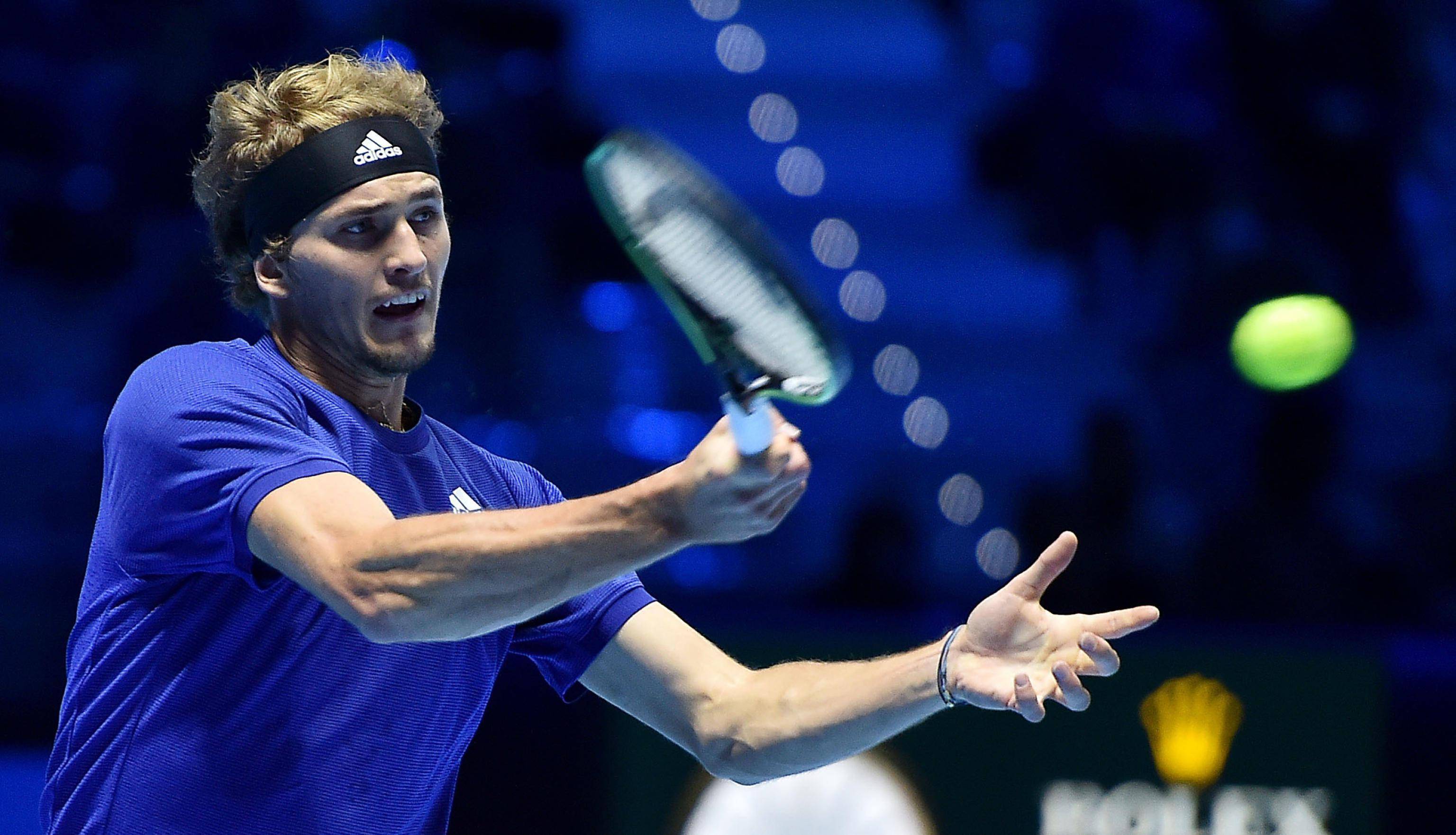 世界网球队爆冷日本网球队，兹维列夫高光表现