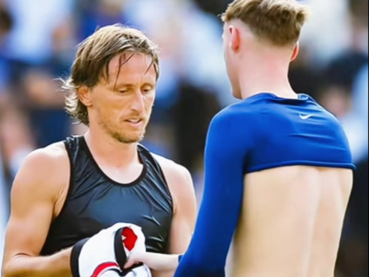 比利时鏖战切尔西,莫德里奇惊艳四座 比利时鏖战切尔西,莫德里奇惊艳四座