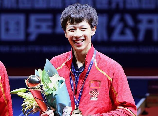 爱游戏在线-葡萄牙队力克中国队，林高远扛起全队