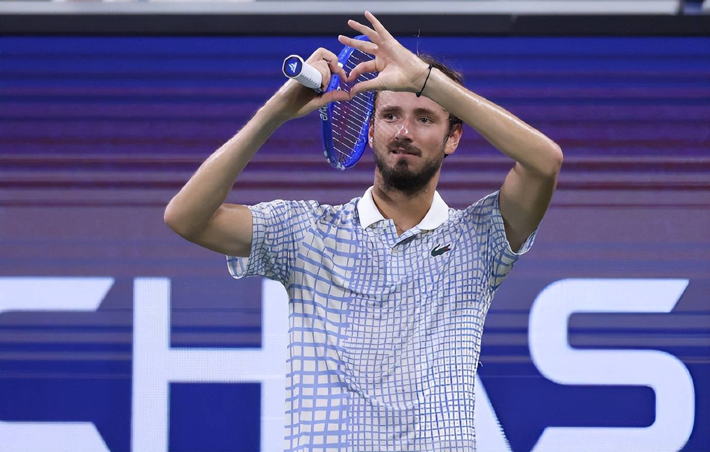 美网险胜蒙特卡洛大师赛，梅德韦杰夫惊艳四座