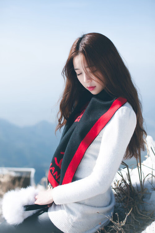 唯一性的定义方式，塞维利亚的绝杀与梅西的红色闪电