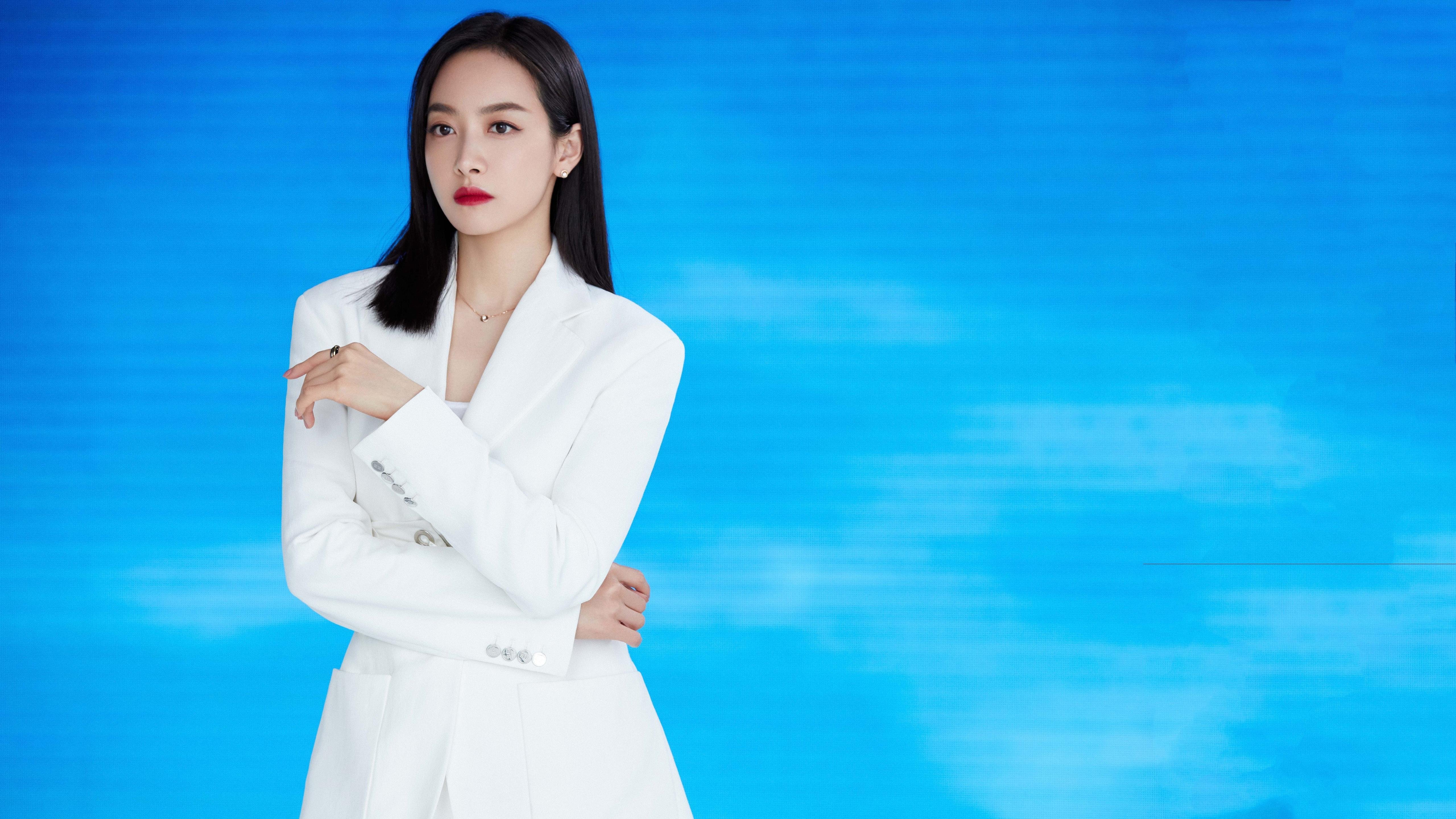 爱游戏娱乐-唯一闪耀的巨星，杜兰特关键时刻的制胜一投，诠释马刺速胜吉林队的真谛