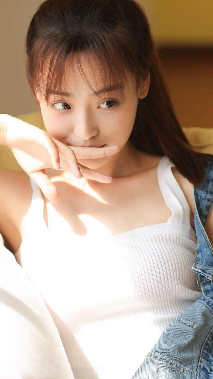 爱游戏入口-梦境终场哨，当米切尔身披上海战袍迎战魔术