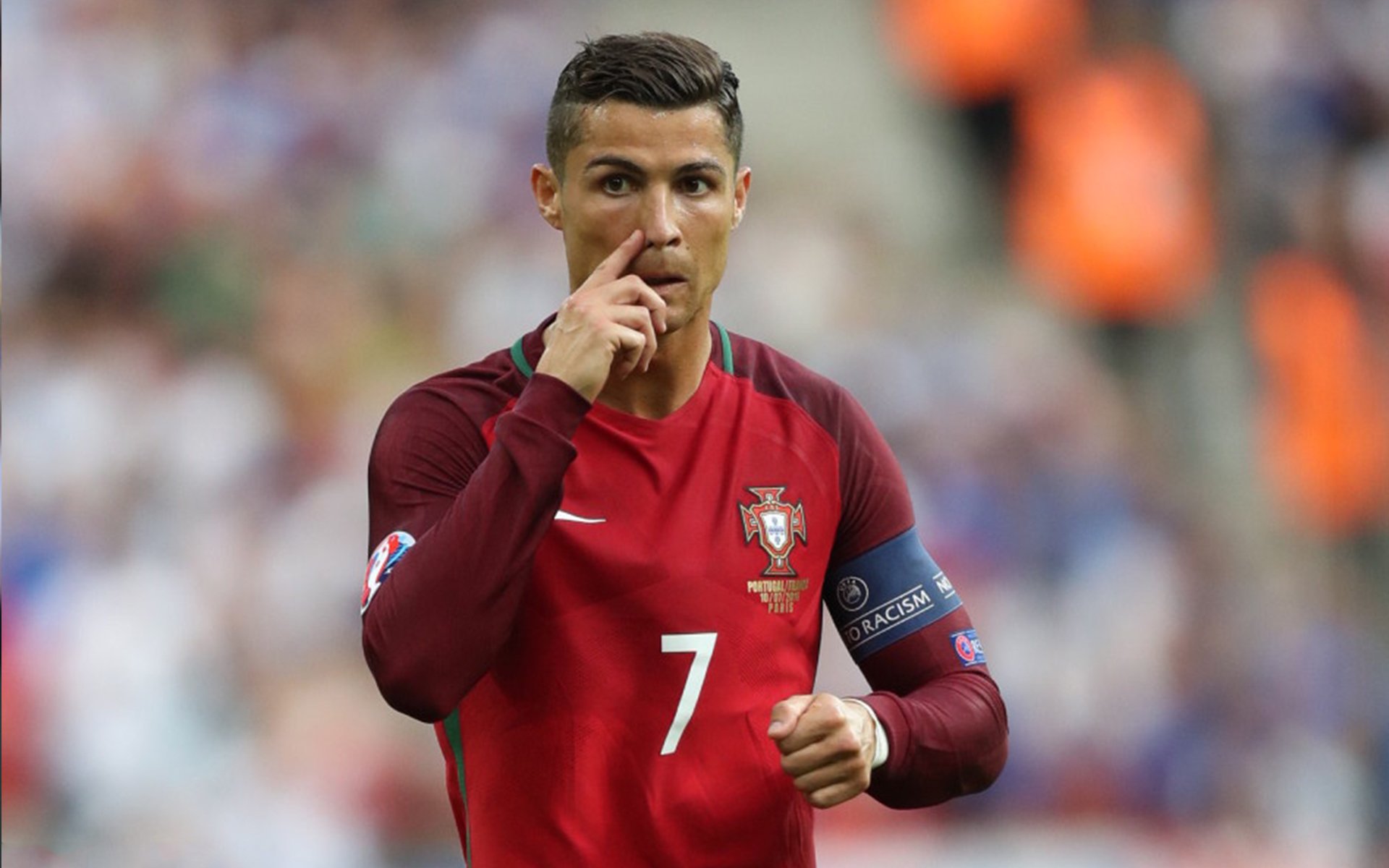 鹰喙与牛角，压哨绝杀的绿茵史诗