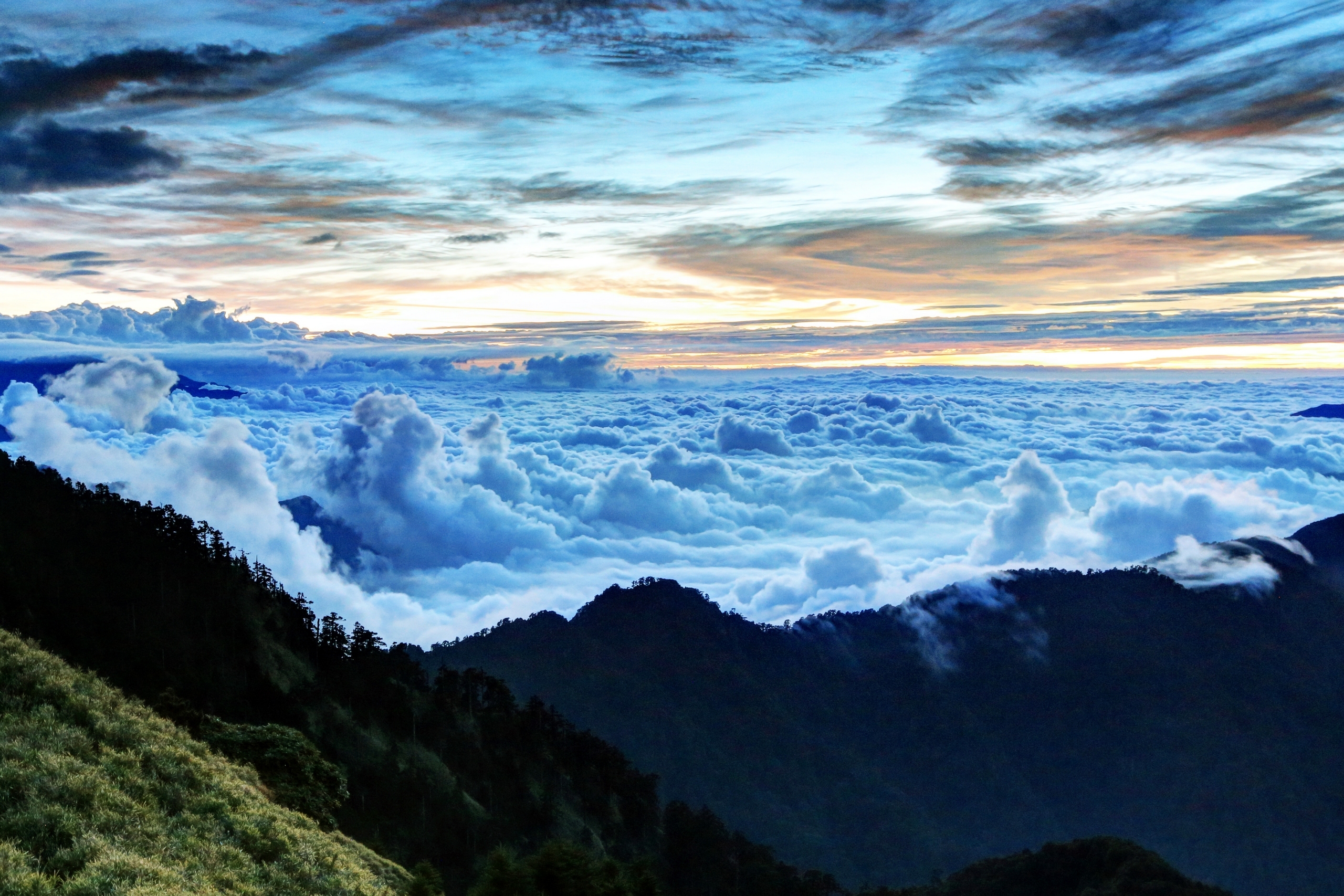 爱游戏体育-唯一的交点，当喀尔巴阡的坚韧遇见阿特拉斯的光影，穆西亚拉在2026年盛夏写下的宿命章
